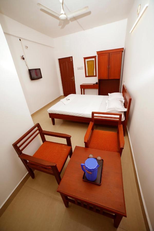 Kairali Tourist Home Guruvāyūr 外观 照片